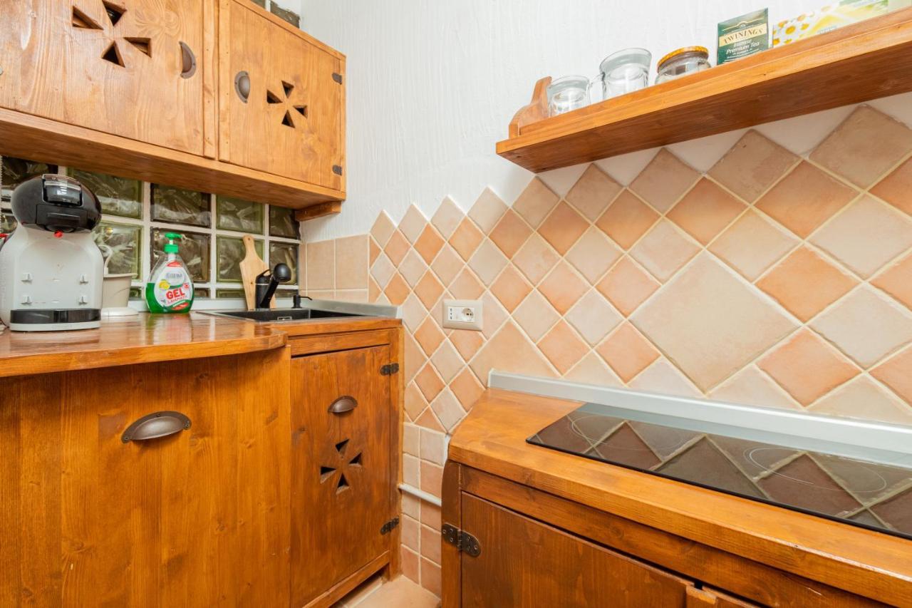 Seahouserent Cannigione Buitenkant foto