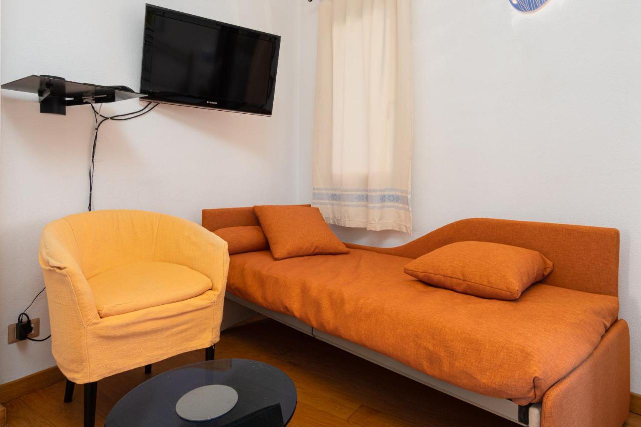 Seahouserent Cannigione Buitenkant foto
